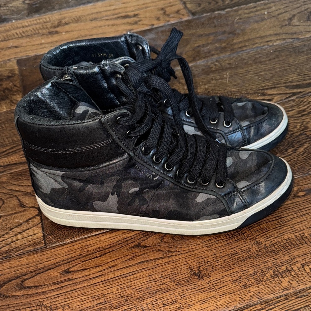 PRADA Hightop Leather Camouflage Sneakers Size 39